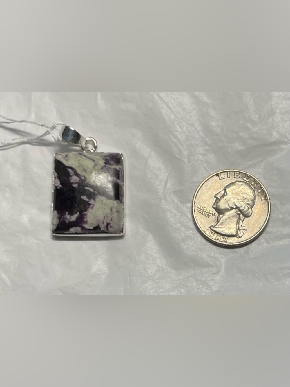 Kammererite pendant